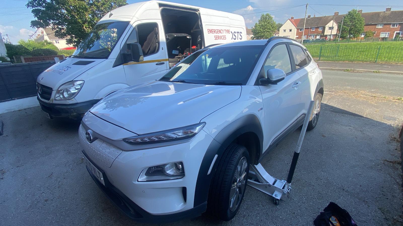 emergency tyre repair Liverpool and Milton Keynes