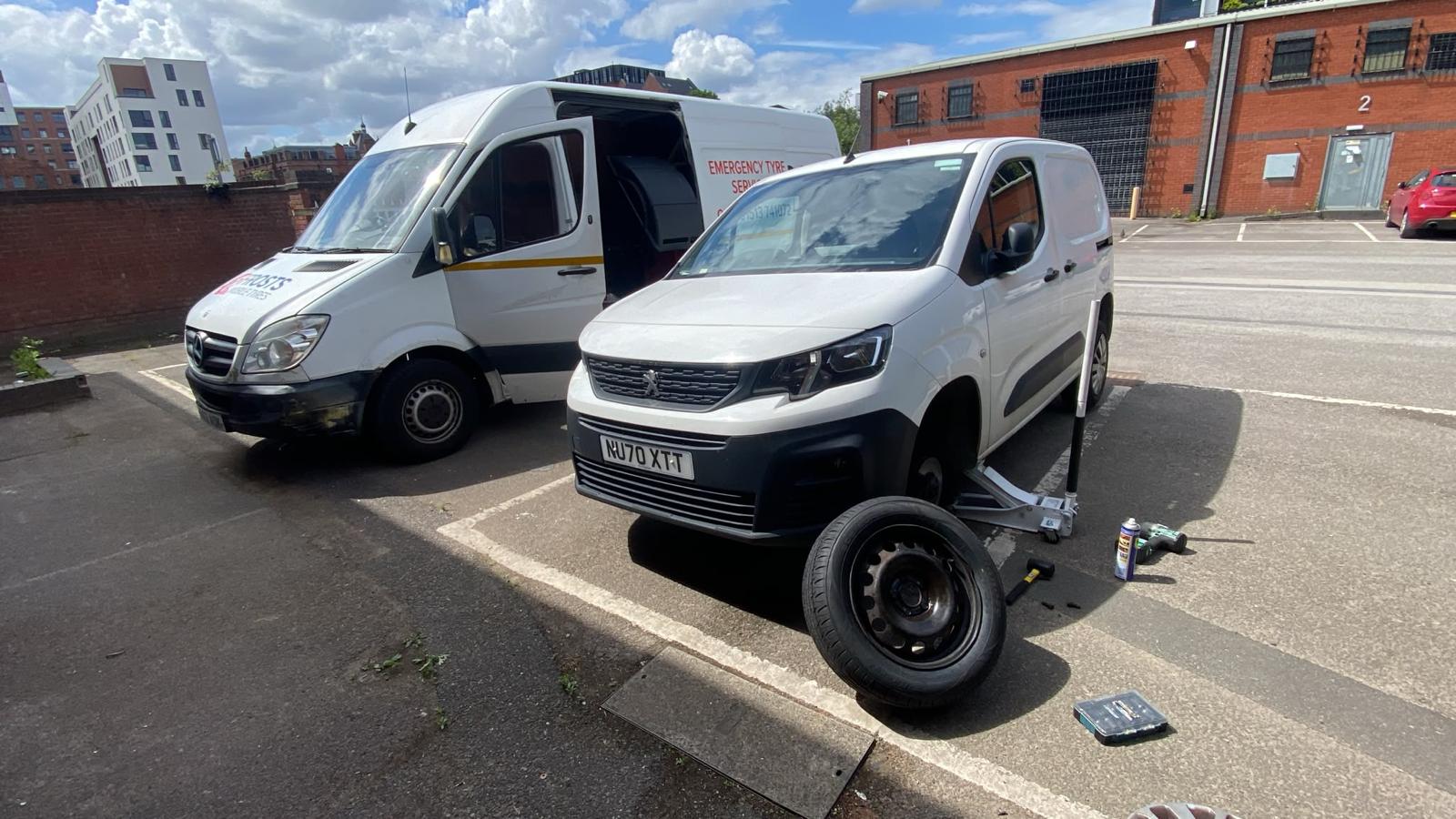 mobile puncture repair Liverpool near me